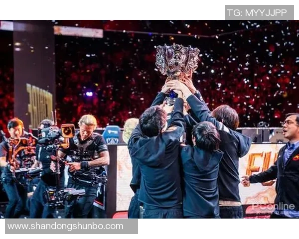 DOTA2灵活性排名更新FPX表现突出创新高引发关注